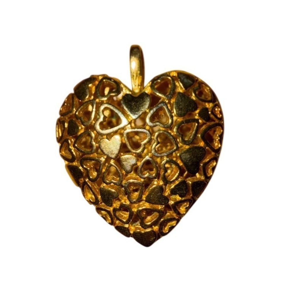 Gold‎ Tone Heart Pendant Charm Textured Heart Cutout Love Romantic Mother's Day
